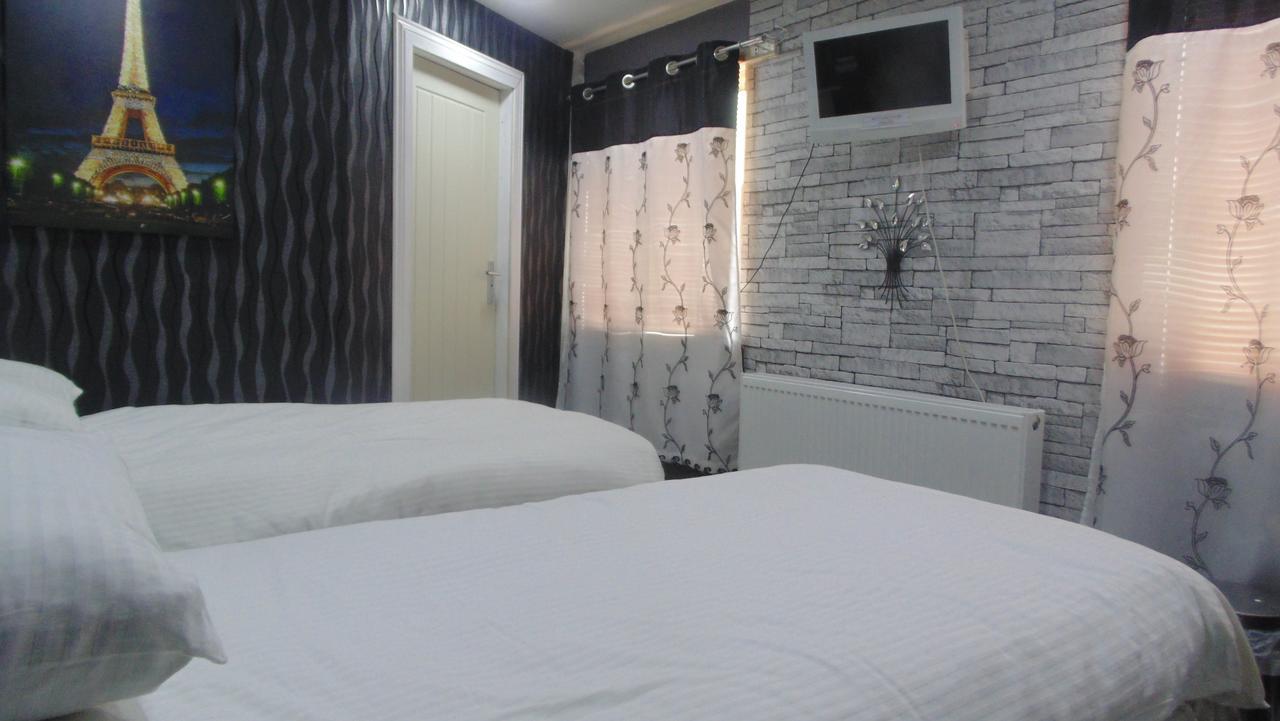 Westmore Bed & Breakfast Олнесс Екстер'єр фото